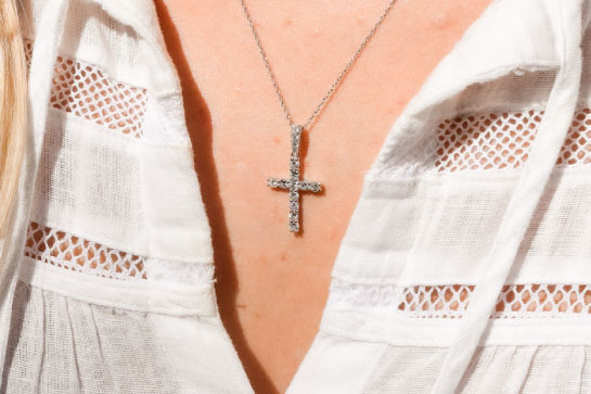 diamonds direct cross necklace